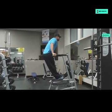 Важные детали техники отжиманий на брусьях