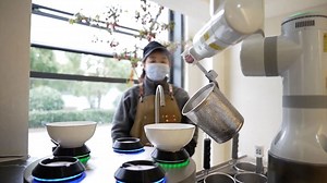 A restaurant run by robots