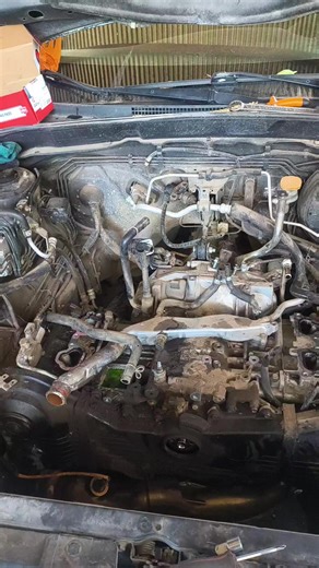 Desarmando Subaru Impreza
