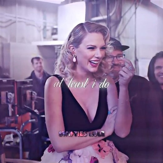 everyone adores you (especially me), happy birthday to my talented girl ‪@dwohtৎ‬