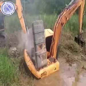 2.4M views · 994 shares | 10 Amazing Dangerous Idiots Fastest Skill Excavator Truck Heavy Equipment Machines Fails Working Cr: Extreme Machines | Extreme Machines | Facebook