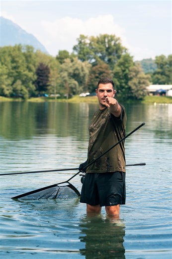 La pêche au Zig peut s'avérer extremement redoutable notamment sur la période estivale. Ça tombe bien, demain nous avons un nouveau Carpfishing TIPS avec Benjamin Lautrey sur l'utilisation du ZIG RIG 👀🎣 Rendez-vous demain sur Youtube Nash TV France pour voir la vidéo complète! #nashtackle #nashbait #nashTT #carpe #carpfishingfrance #makeithappen | Nash Tackle France
