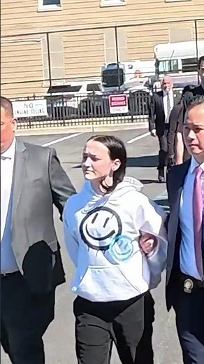 Long Island man stabbed by deranged woman in hookup-gone-wrong died in dad’s arms #shorts