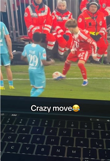 Bundesliga: Geniale Skills und lustige Fails