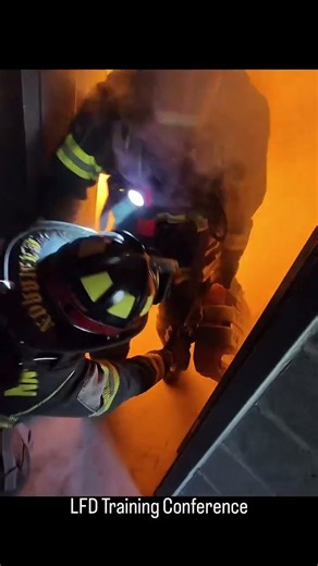 Firefighters Perform SEARCH & RESCUE in LIVE FIRE Training! 🚒🔥
