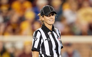 XFL 2023: List of female referees in the league [photos]
