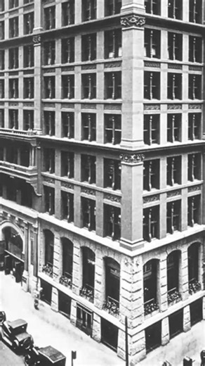 Ever wondered which building was the first skyscraper to be built in the United States | Wonder Explorers