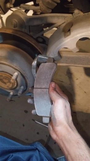 rear break pads replacement