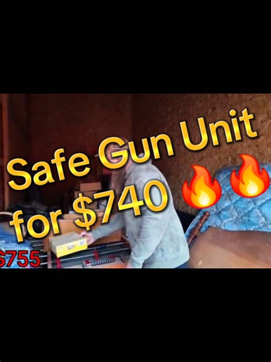 I bought abandoned storage unit and found huge gun safe #finance #business #money #fyp #UK