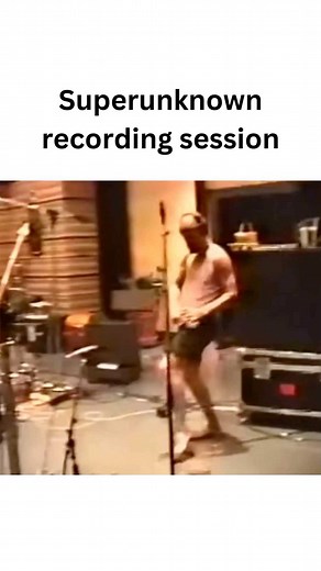 Soundgarden Fanpage on Instagram: "Artis the Spoonman demonstrates his craft for the Superunknown recording session in late 1993. any of you ever get the chance to meet Artis? cre: @puddleofgrunge Please DM for removal Follow @soundgarden.fp for daily content!! . . . #soundgarden #soundgardenedit #soundgardenband #soundgardenmusic #soundgardenalbum #chriscornell #kimthayil #hiroyamamoto #mattcameron #jasoneverman#bensheperd pls #soundgarden #chriscornellforever #superunknown #ripchriscornell#tem