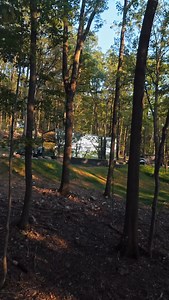 Couples mirror cabin just 90 minutes from DC…😌📍 Tag your other half!🥰 🏷️ - - - #mirrorvillas #modernescapes #dc #dcgetaway #luxuryretreat #getaway #vacation #nature #washingtondc #natureretreat | Mirror Villas