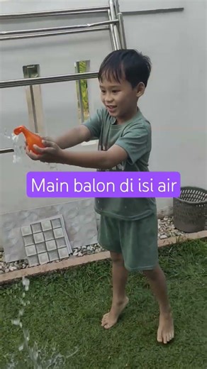 main balon di isi air