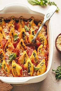 Easy Vegan Stuffed Shells
