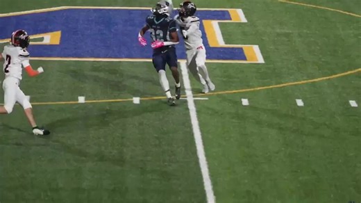 Mamaroneck defeated John Jay (EF) in Section 1 football final