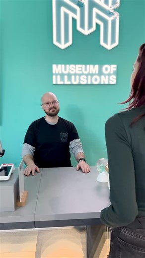 Museum der Illusionen Stuttgart | Ich sehe… du wirst völlig begeistert sein… 🔮 . . . . . . Im Museum der Illusionen Stuttgart warten interaktive Exponate, optische... | Instagram