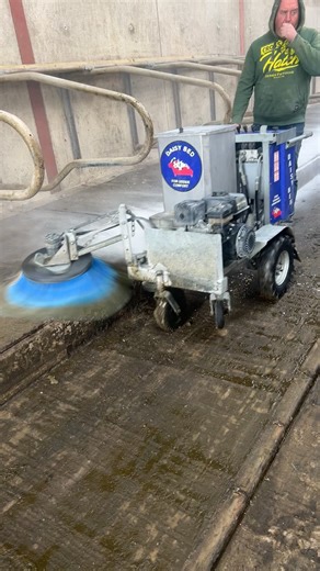 1.1M views · 6.5K reactions | Walk behind Daisy bed cubicle bedder on demo Simple effective machine to take the strain out of a daily job Interested in seeing this machine in action in your own yard? 085-2235483 | Collins Machinery Sales | Facebook