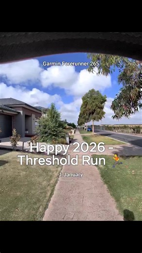 Threshold Run. One of the most uncomfortable runs.. and one of the most effective. My Garmin threshold run today: 10mins warm-up, 15mins 4:40 pace, 10mins cool down. Who's training for a race right now? @Nike @adidas @ASICS @On @maurten_official @garminau #TCSCANBERRATIMES #firstmarathon #marathonjourney #thresholdrun