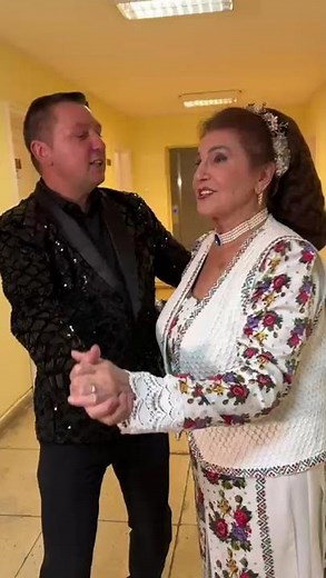 IRINA LOGHIN SI PAUL STÂNGA - Mai întoarce Doamne, roata!❤️🙏