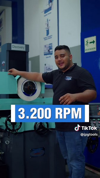 ¿Buscas acabados perfectos y precisión al máximo nivel? La Rectificadora de Superficies MY 30 60 está diseñada para lograr acabados de alta precisión, estabilidad y rendimiento constante. Ideal para talleres exigentes, ingenieros y fabricantes que entienden que la diferencia está en el detalle. Motor potente, estructura rígida y control de micras reales. Tu pieza no solo queda bien… queda exacta. 📍Disponible en JPG TOOLS & TOOLS, entregas a nivel nacional. 📲 Escríbenos y lleva precisión garant