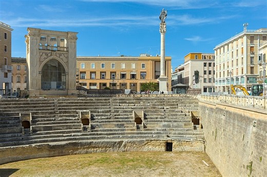 How Roman Engineering Perfected Greek Architectural Principles - GreekReporter.com