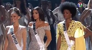 98K views · 2.1K reactions | VIDEO Miss Universe 2017 crowning moment / Thai TV . . . . #missuniverse #misssouthafrica #misscolombia #missjamaica #missuniverse2017 #missuniverso #beautyqueens | Beauty Queens Pictures | Facebook