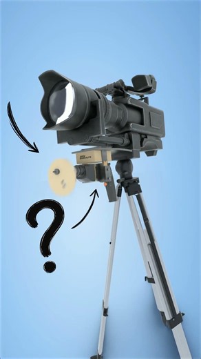 The Weirdest Practical Effect I've Ever Seen #specialeffects #80smovies #camera #moviefacts #cinema
