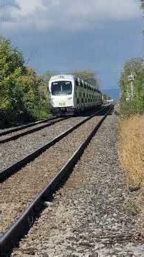 (My favorite cab car 377) GO 377 and 623 (Niagara Excursion) in Hamilton Ontario