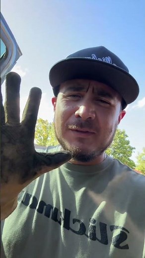 Ranch work gloves: regular vs. reinforced leather#workgloves #leathergloves #ranchwear