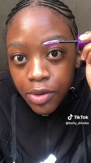 Expert Eyebrow Shaping Tutorial for Perfect Arches