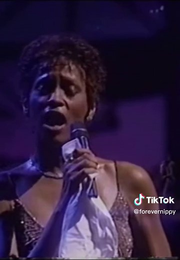 Whitney - THE VOICE💙 #whitneyhouston #ripwhitneyhouston #whitneyhoustonchallenge #trending #vocals #voice #music #live #fyp #foryou #yourpage #legend