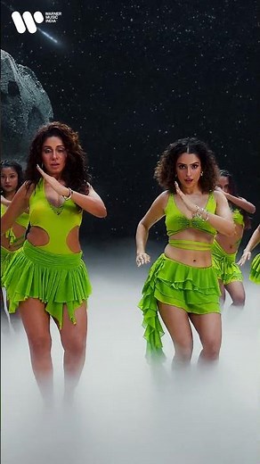 Aankh ft. ‪@sanyamalhotra6382‬ | ‪@RushaBlizzaVevo‬ | ‪@warnermusicindia‬