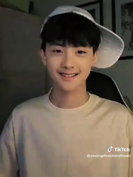 Tianzhiwen Triplets Dance Challenge Explained