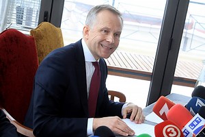 STOPkadri: Slavenākā Covid-19 vakcīna ir Ilmāra Rimšēviča kabatā