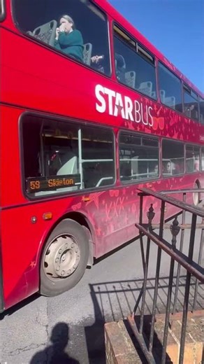 Transdev 2105 scania omnidekka departing Harrogate on the 59 to skipton‪@Taysbusesandtrains2424‬