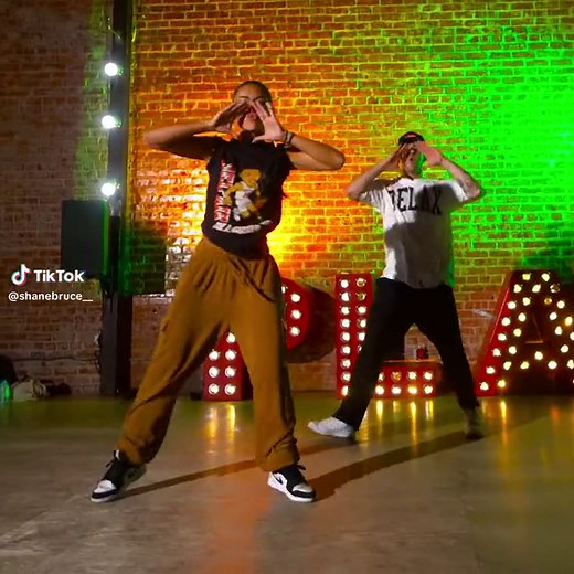 Jiggy Magic Dance by Shantae Bruce ft. Tiatabile | Dance Challenge