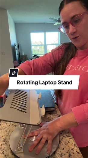 Rotating laptop stand #laptopstand #laptop #computer #workfromhomejobs #teachers