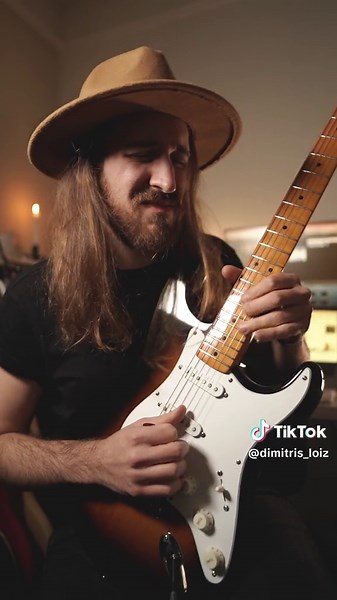 Slow Blues Jam on Sunburst Fender Squier Stratocaster