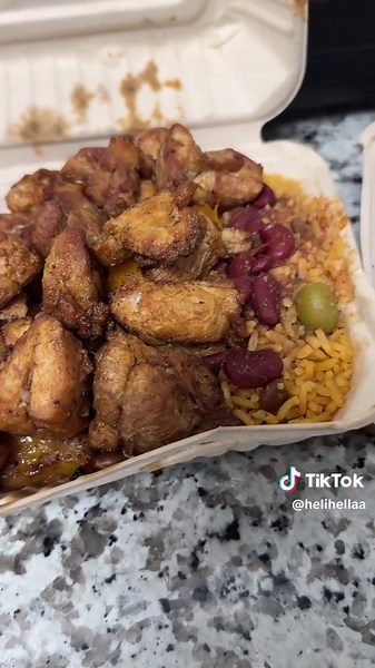 Boriqua Kitchen: Delicious Hearty Plates in Hayward