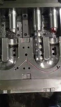 180 degree PVC elbow mold——Injection mold having a collapsible core