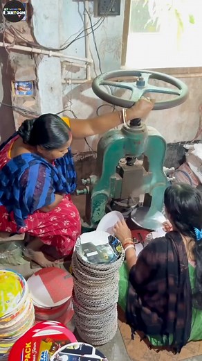 Paper Plates Factory #paper #plates #factory #smart #work #process #amazing #avtcartoon #foryourpage #foryou #fyp