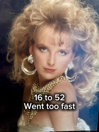 80's Glamour Shots: A Nostalgic Throwback