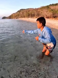 PALABAN ANG PUSIT NA ITO AYAW PAHILA. | Idol Inday Fishing TV