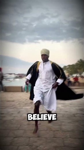 Diver Jumps… But Lands on Sand Instead! 😱