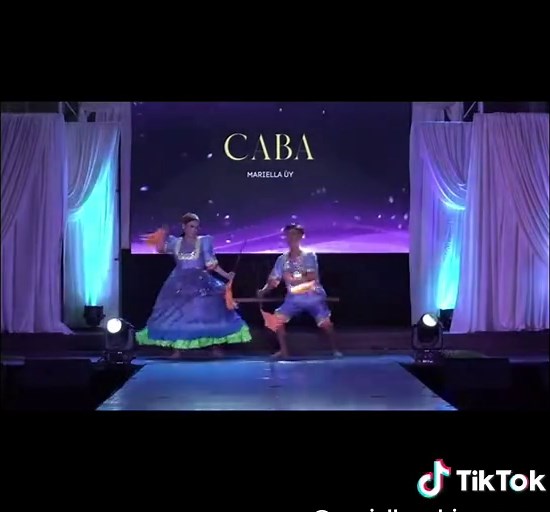 My tribute to Independence Day is a traditional dance, Happy Independence Day💗 #foryoupage #fypage #fyp
