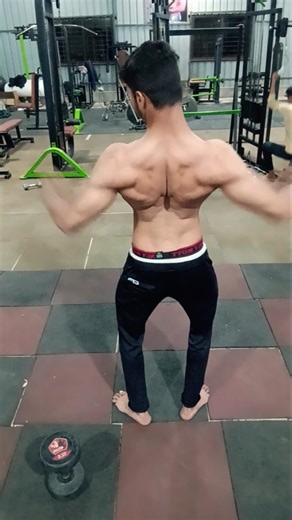 #motivation #haveitoldyoulatelythatiloveyou #bicepworkout