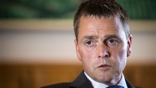 Students should be in class, Auckland Grammar headmaster Tim O’Connor says as study from home trial launched