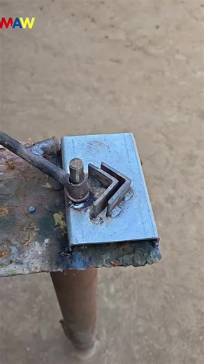 Incredible Iron Bending Tool Revealed