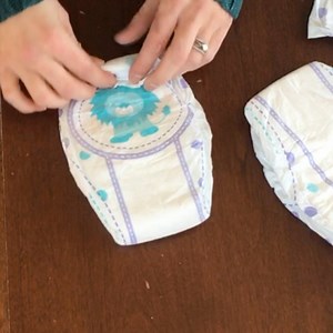 Roll tiny diapers into bundles for these cute baby gift ideas! | Hometalk