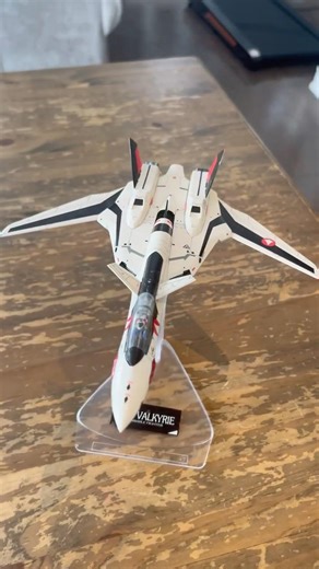 Macross YF-19 Excalibur - Hasegawa 1/72 scale