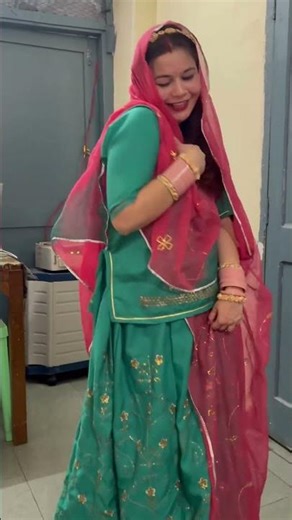 #loop Aaja sajan aaja